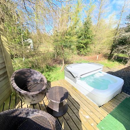 Blair Tiny House With Private Hot Tub - Fife - Loch Leven - Lomond Hills Villa ดันเฟิร์มลิน ภายนอก รูปภาพ