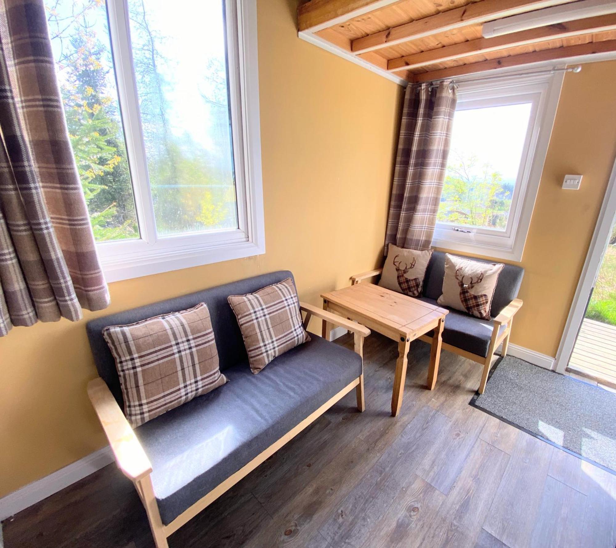 Blair Tiny House With Private Hot Tub - Fife - Loch Leven - Lomond Hills Villa ดันเฟิร์มลิน ภายนอก รูปภาพ
